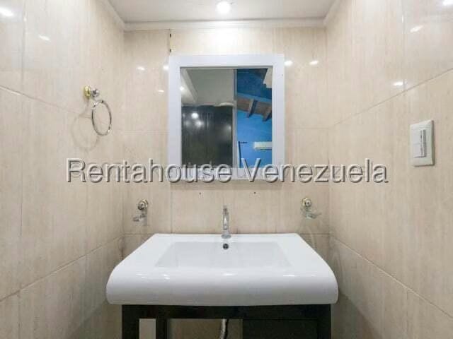 Casa (Duplex) en Venta en Colinas De Santa Rosa, Lara - 19