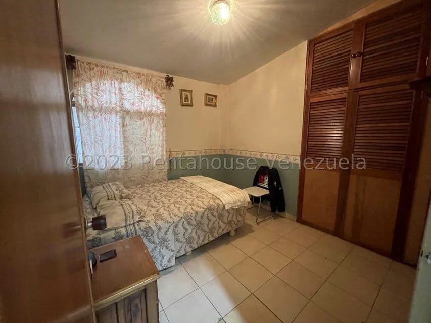 Casa (Multipes Niveles) en Venta en Colinas de Carrizal, Miranda - 15