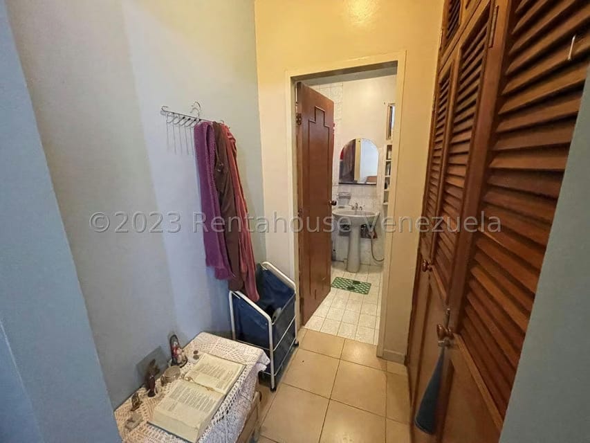 Casa (Multipes Niveles) en Venta en Colinas de Carrizal, Miranda - 17