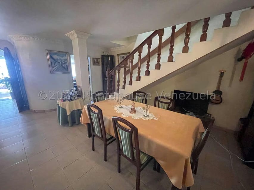 Casa (Multipes Niveles) en Venta en Colinas de Carrizal, Miranda - 6