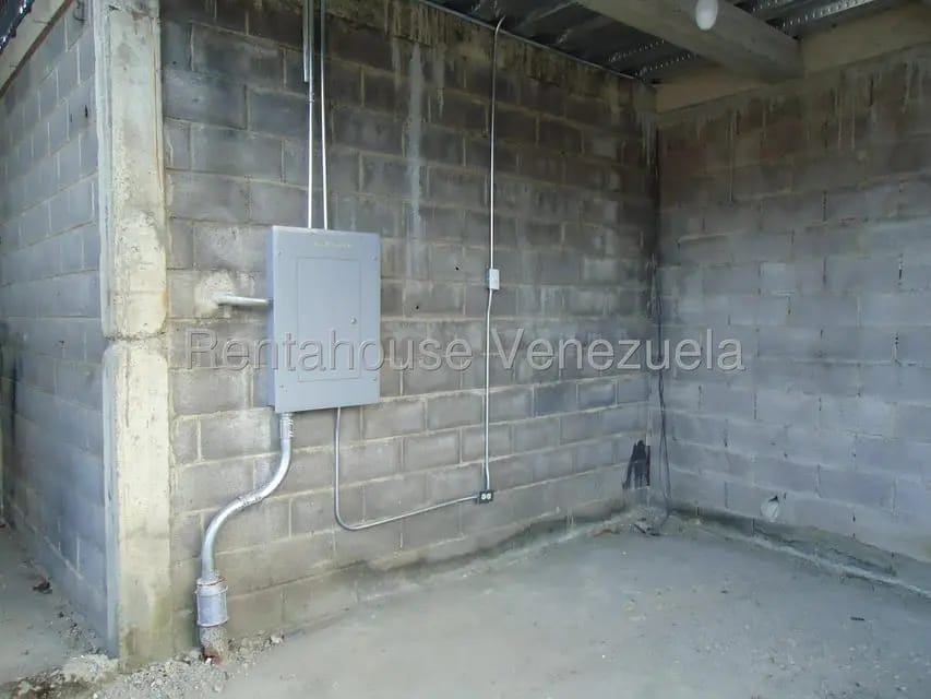 Comercial (Galpon - Deposito) en Venta en Santa Teresa del Tuy, Miranda - 4