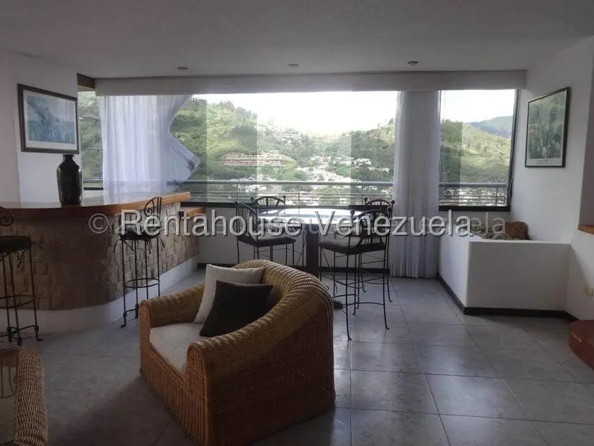 Apartamento (1 Nivel) en Alquiler en Las Esmeraldas, Distrito Metropolitano - 8