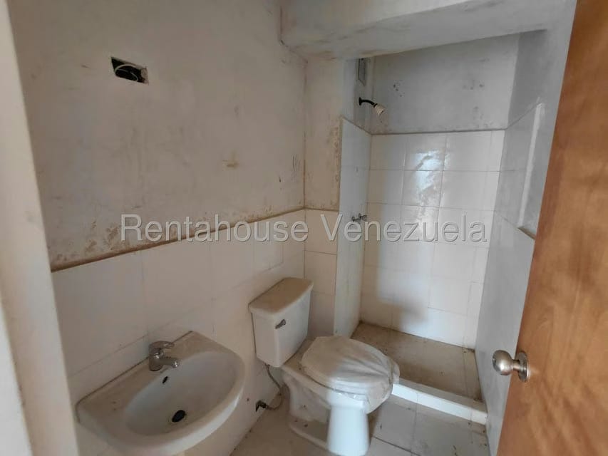 Apartamento (1 Nivel) en Venta en Miravila, Distrito Metropolitano - 12