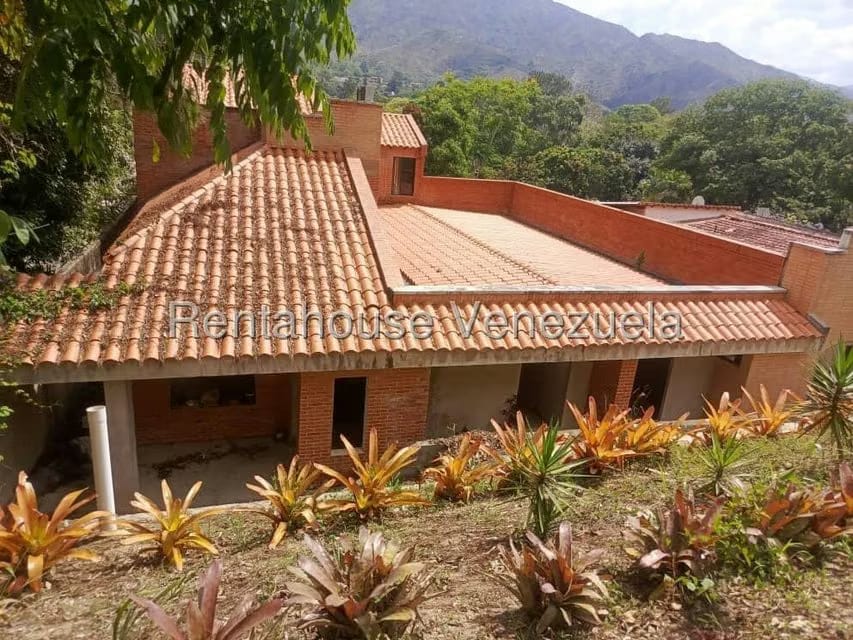 Casa (Duplex) en Venta en La Entrada, Carabobo - 2