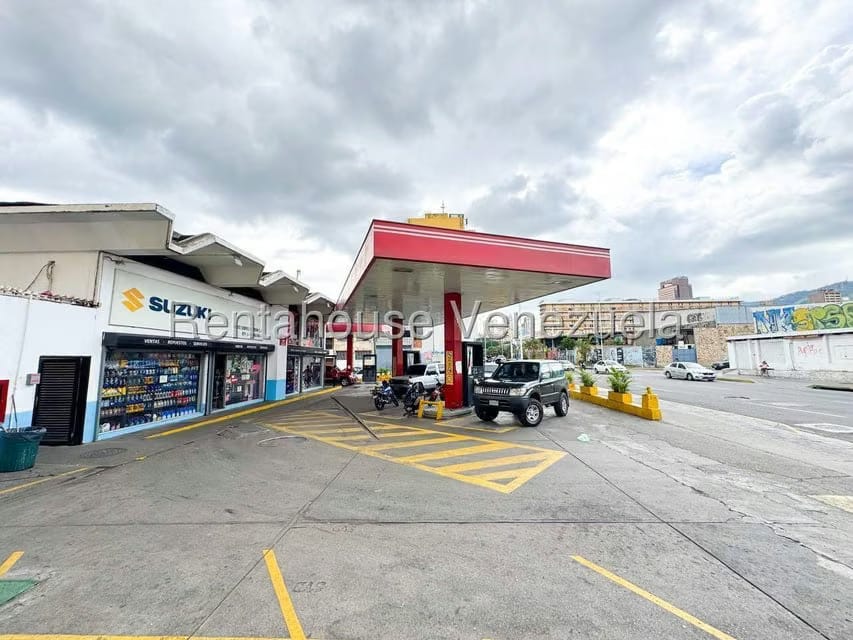 Comercial (Local Comercial) en Venta en Parroquia San Agustin, Distrito Metropolitano - 12