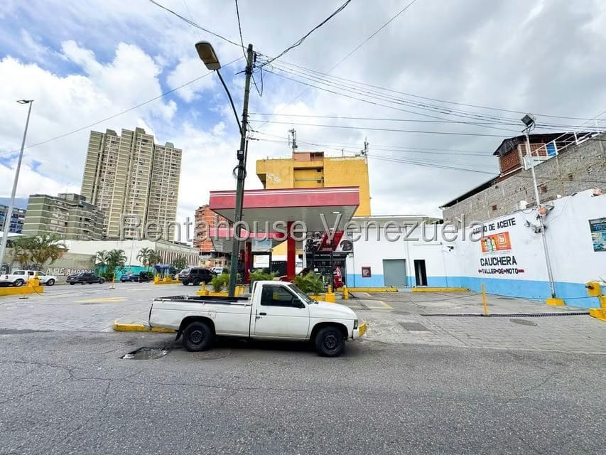 Comercial (Local Comercial) en Venta en Parroquia San Agustin, Distrito Metropolitano - 8