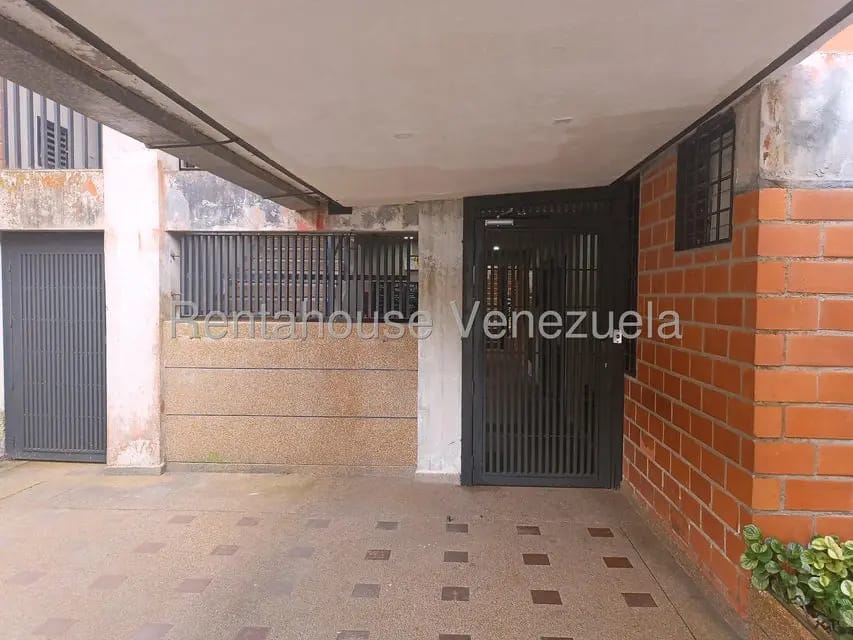 Apartamento (1 Nivel) en Alquiler en Las Salias, Miranda - 3