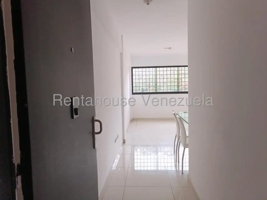 Apartamento (1 Nivel) en Alquiler en Las Salias, Miranda - 4