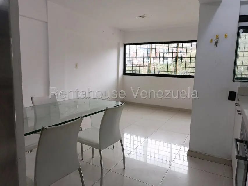 Apartamento (1 Nivel) en Alquiler en Las Salias, Miranda - 8