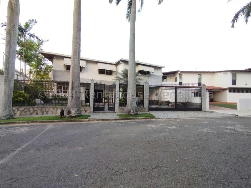 Casa (Duplex) en Venta en Macaracuay, Distrito Metropolitano