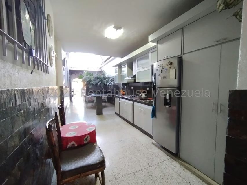 Casa (Duplex) en Venta en Macaracuay, Distrito Metropolitano - 12