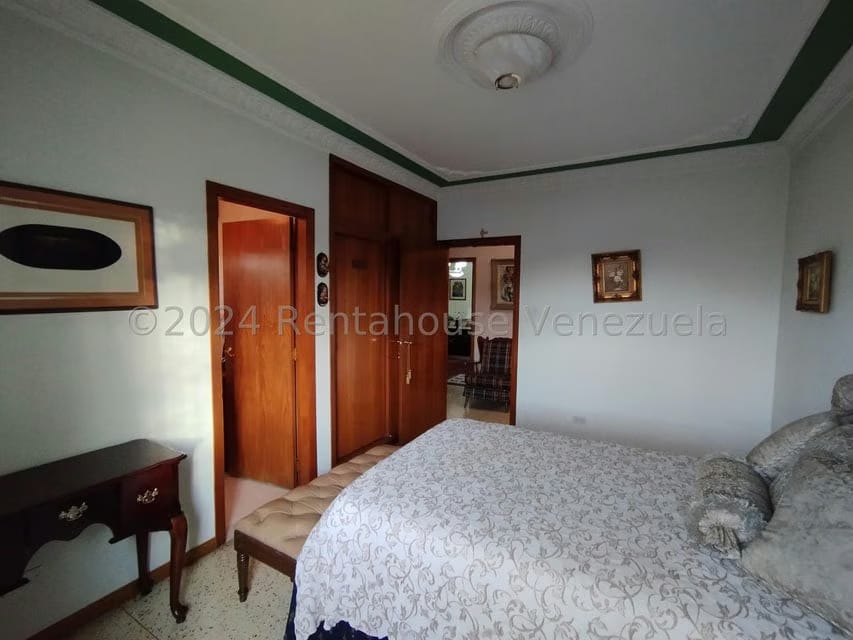 Casa (Duplex) en Venta en Macaracuay, Distrito Metropolitano - 33