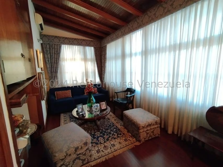 Casa (Duplex) en Venta en Macaracuay, Distrito Metropolitano - 36