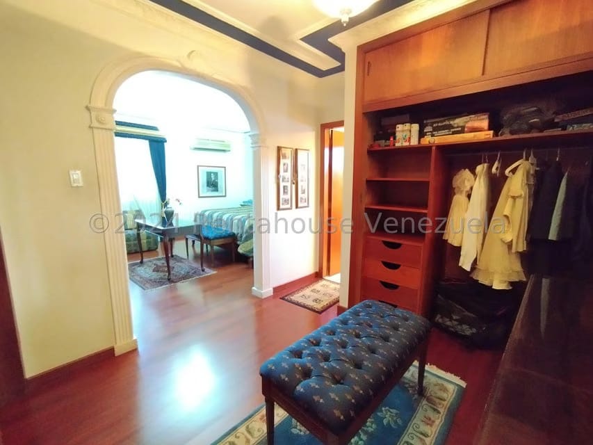 Casa (Duplex) en Venta en Macaracuay, Distrito Metropolitano - 38