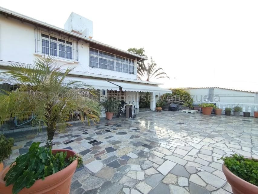 Casa (Duplex) en Venta en Macaracuay, Distrito Metropolitano - 8