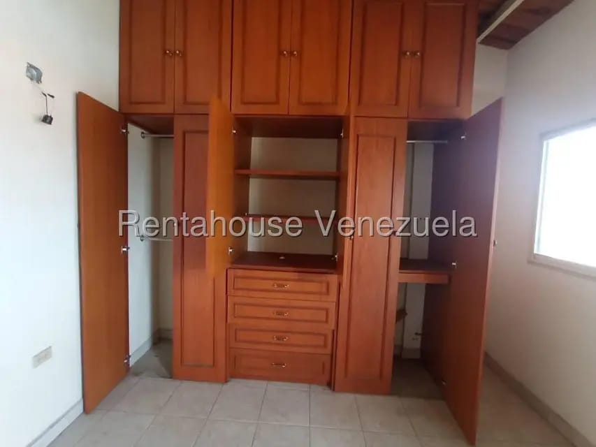 Casa (Duplex) en Venta en Los Samanes, Lara - 18