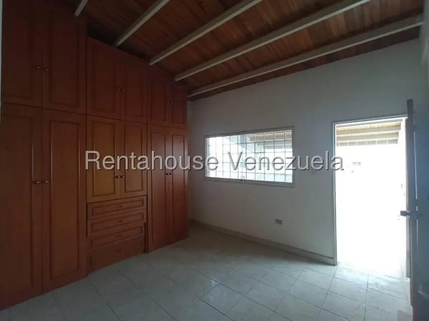 Casa (Duplex) en Venta en Los Samanes, Lara - 23