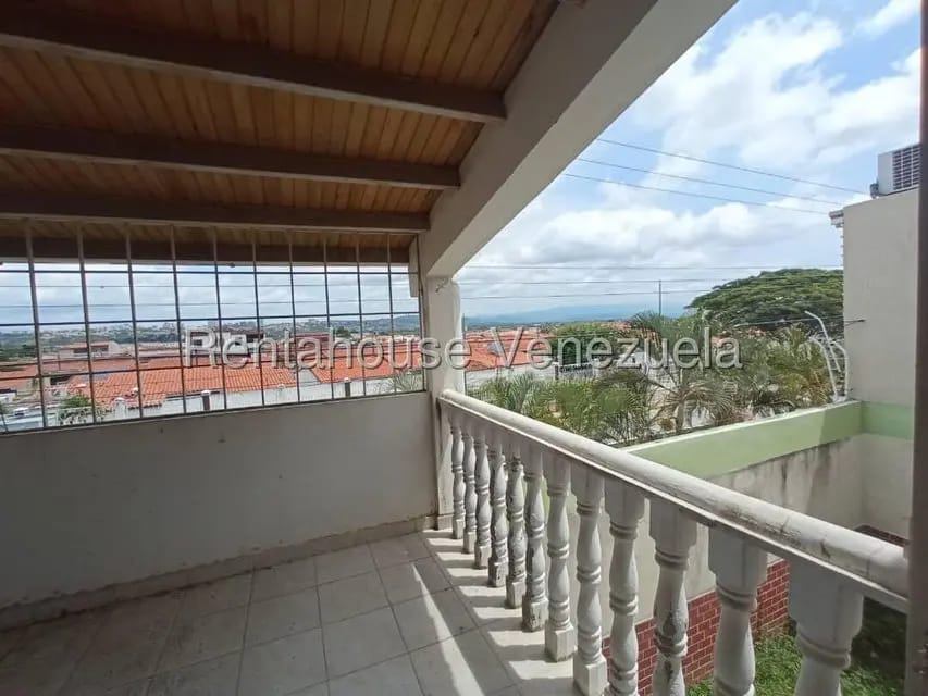 Casa (Duplex) en Venta en Los Samanes, Lara - 24