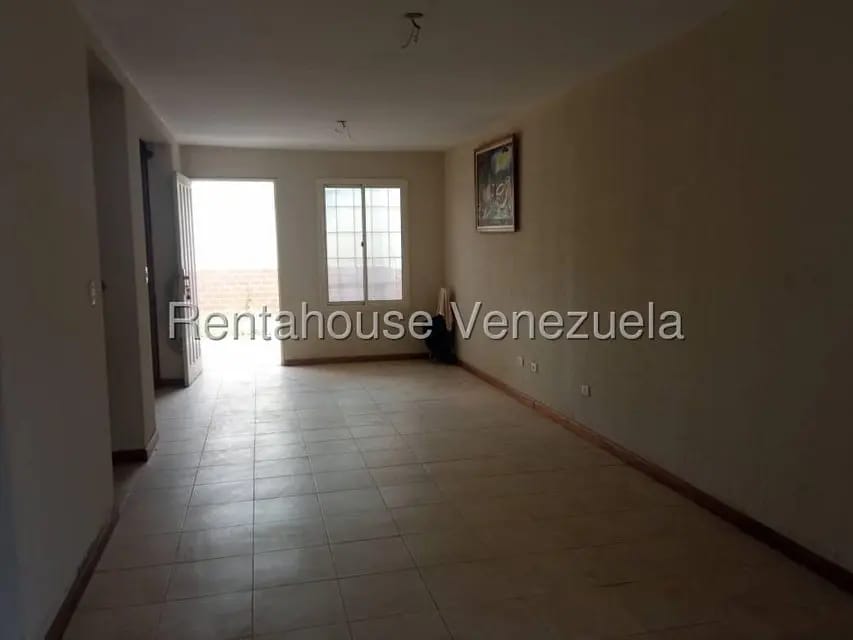 Casa (Duplex) en Venta en Los Samanes, Lara - 4