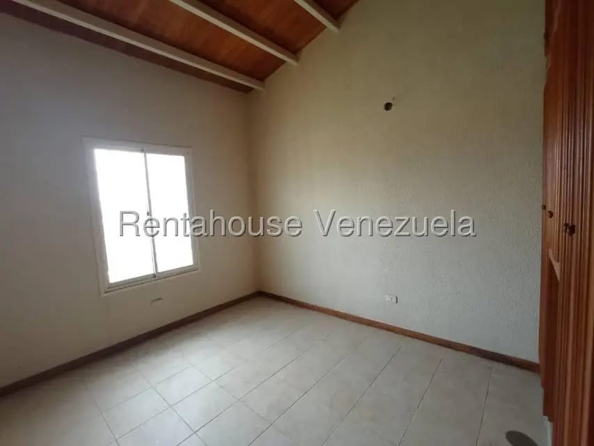 Casa (Duplex) en Venta en Los Samanes, Lara - 36