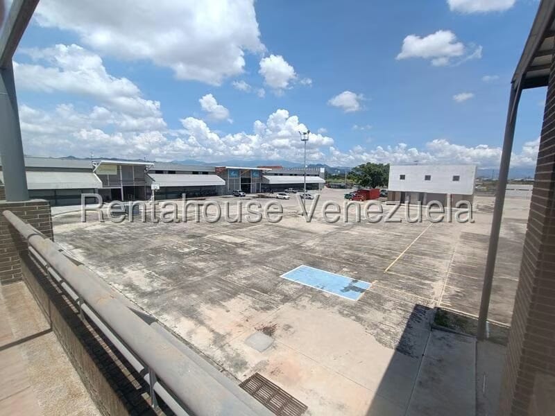 Comercial (Local Comercial) en Venta en Zona Industrial El Recreo, Carabobo
