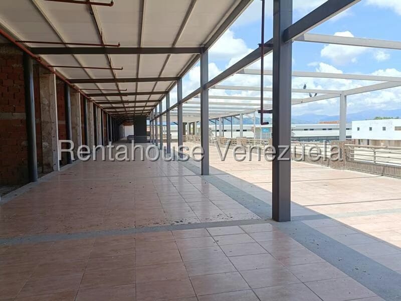 Comercial (Local Comercial) en Venta en Zona Industrial El Recreo, Carabobo - 11
