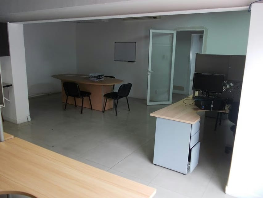 Comercial (Oficina) en Alquiler en Chuao, Distrito Metropolitano - 24