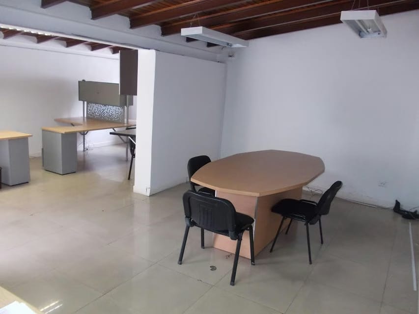 Comercial (Oficina) en Alquiler en Chuao, Distrito Metropolitano - 25