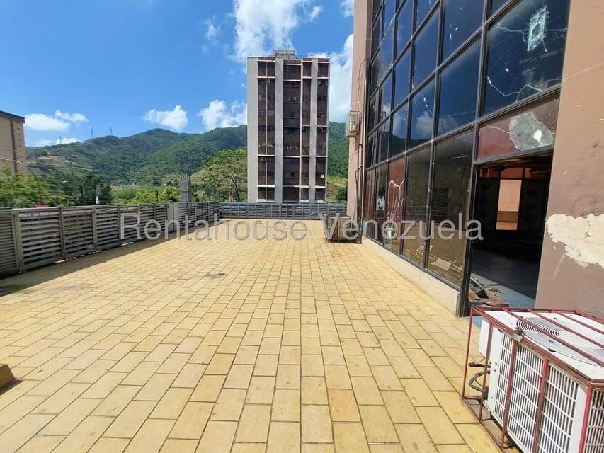 Comercial (Local Comercial) en Alquiler en Montalban III, Distrito Metropolitano - 17