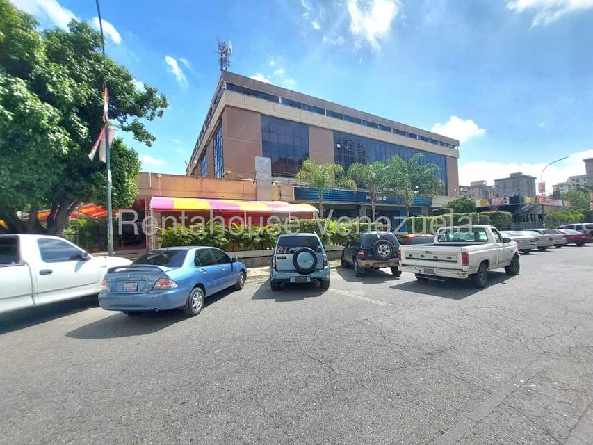 Comercial (Local Comercial) en Alquiler en Montalban III, Distrito Metropolitano - 21