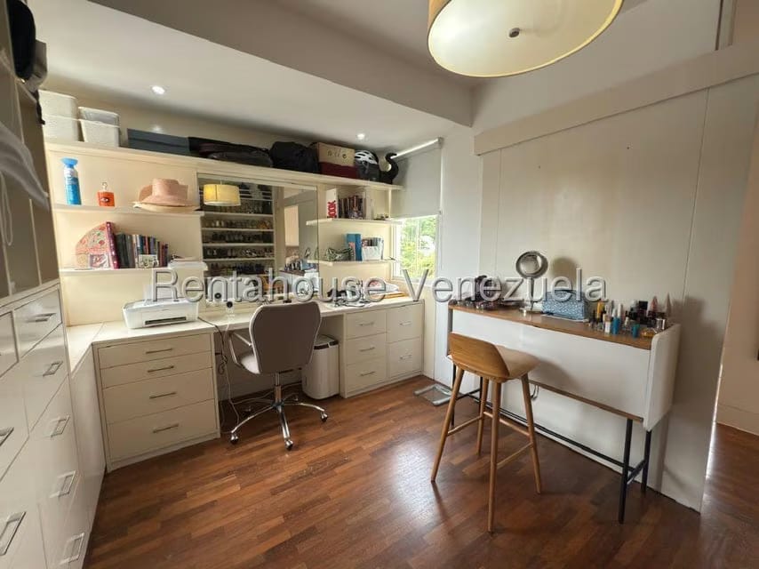 Apartamento (1 Nivel) en Venta en Chulavista, Distrito Metropolitano - 45