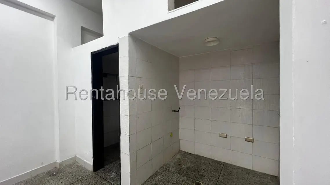 Comercial (Local Comercial) en Alquiler en Centro, Lara - 5