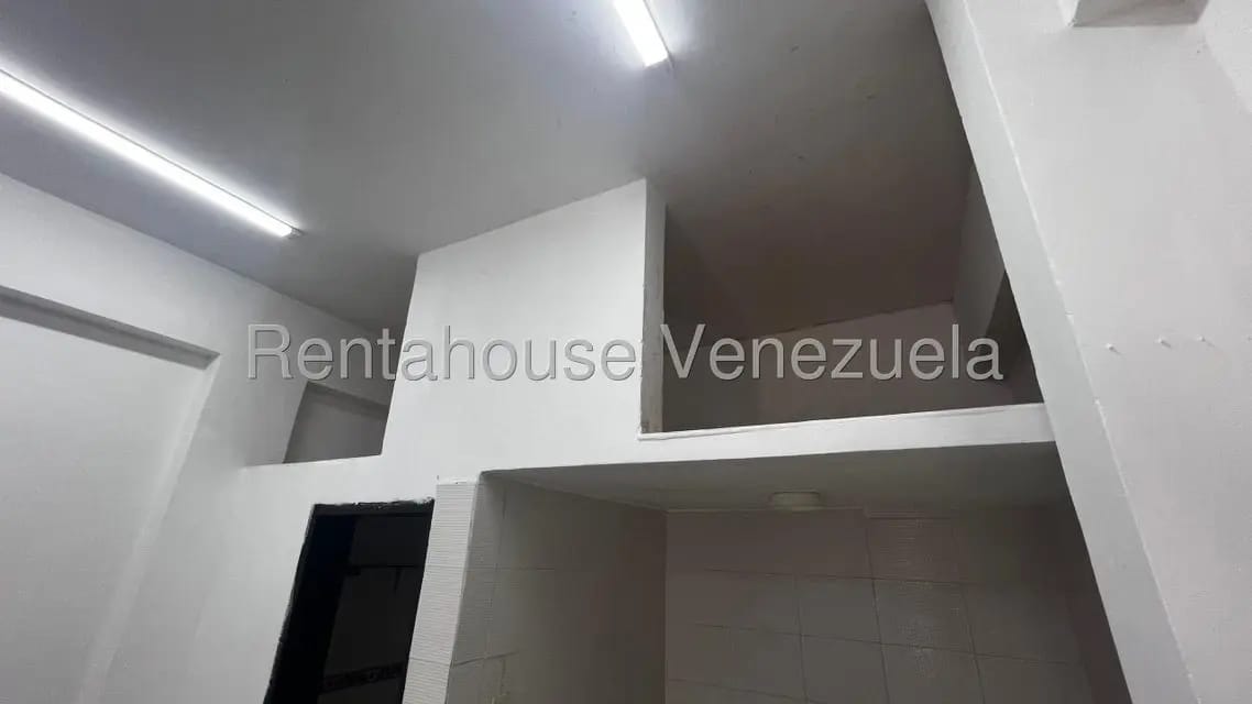 Comercial (Local Comercial) en Alquiler en Centro, Lara - 6