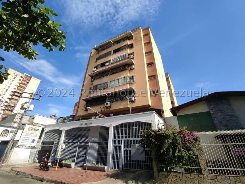Apartamento (1 Nivel) en Venta en Zona Centro, Aragua