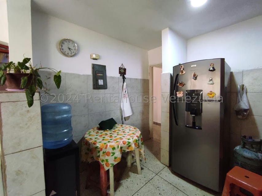 Apartamento (1 Nivel) en Venta en Zona Centro, Aragua - 11