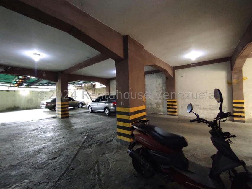 Apartamento (1 Nivel) en Venta en Zona Centro, Aragua - 28