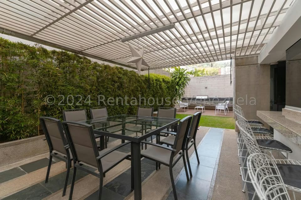 Apartamento (1 Nivel) en Venta en Solar del Hatillo, Distrito Metropolitano - 17