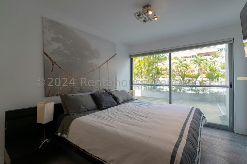 Apartamento (1 Nivel) en Venta en Solar del Hatillo, Distrito Metropolitano - 28