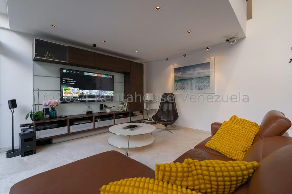 Apartamento (1 Nivel) en Venta en Solar del Hatillo, Distrito Metropolitano - 4