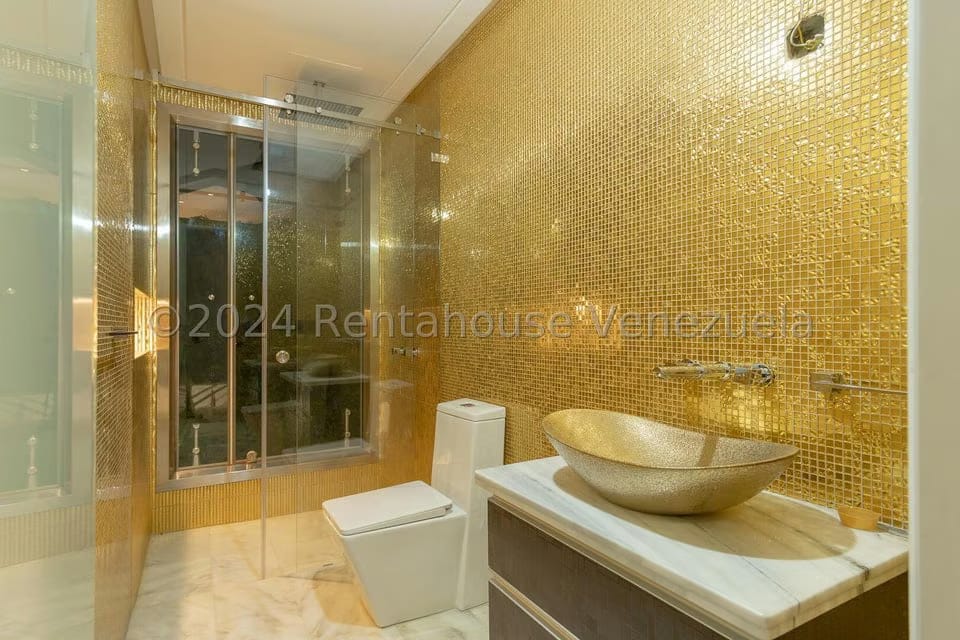 Casa (1 Nivel) en Venta en La Floresta, Distrito Metropolitano - 41