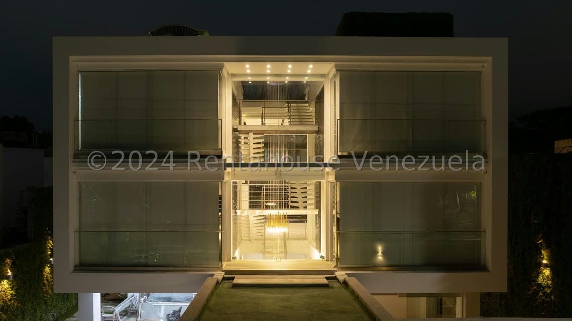 Casa (1 Nivel) en Venta en La Floresta, Distrito Metropolitano - 56