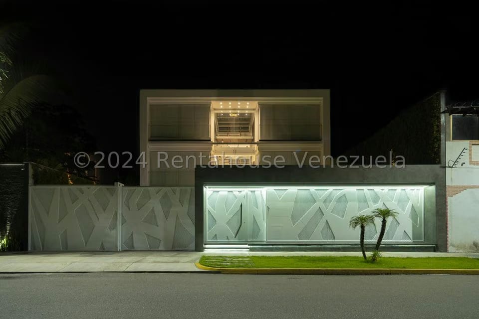 Casa (1 Nivel) en Venta en La Floresta, Distrito Metropolitano - 57