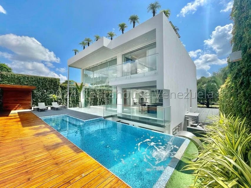 Casa (1 Nivel) en Venta en La Floresta, Distrito Metropolitano - 60