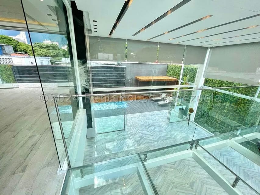 Casa (1 Nivel) en Venta en La Floresta, Distrito Metropolitano - 89