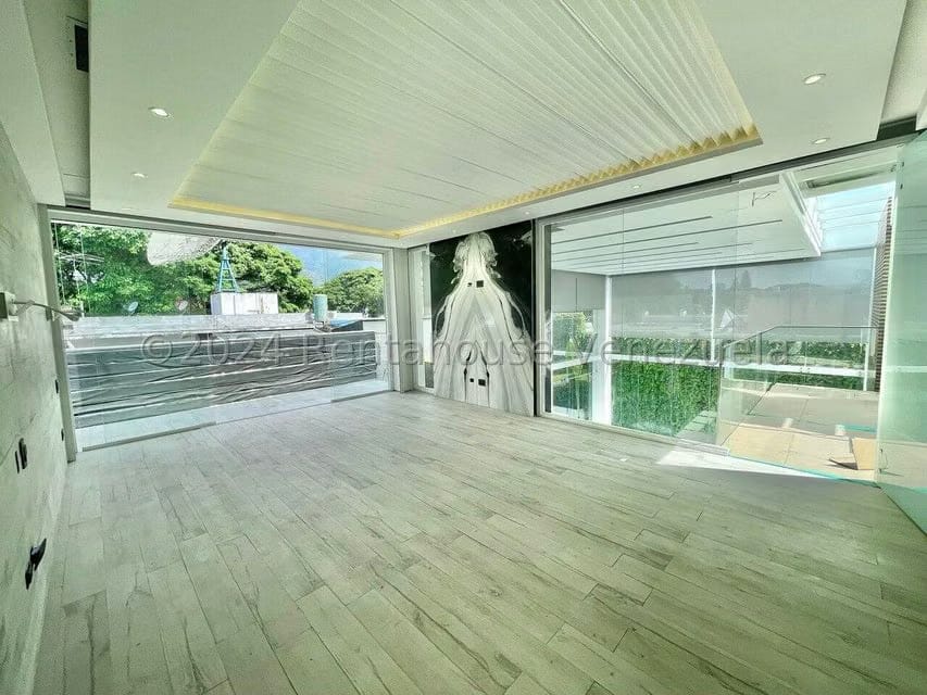 Casa (1 Nivel) en Venta en La Floresta, Distrito Metropolitano - 96