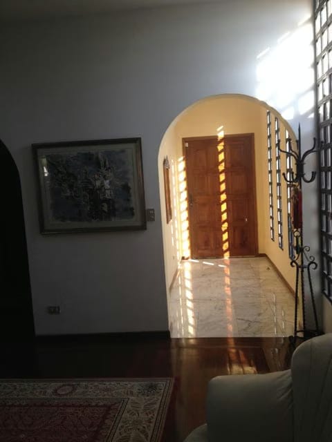 Casa (Contemporaneo) en Venta en Macaracuay, Distrito Metropolitano - 5