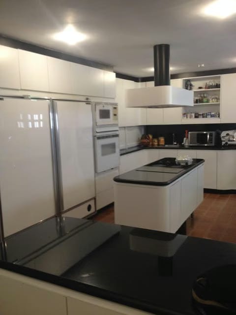 Casa (Contemporaneo) en Venta en Macaracuay, Distrito Metropolitano - 9