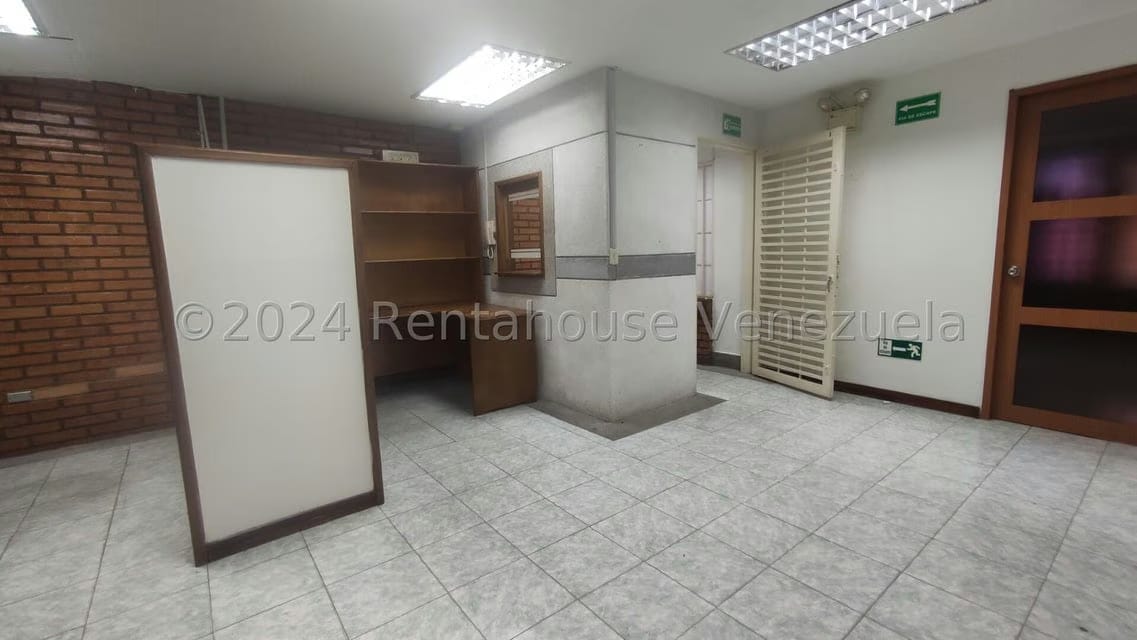 Comercial (Local Comercial) en Venta en Centro, Lara - 18