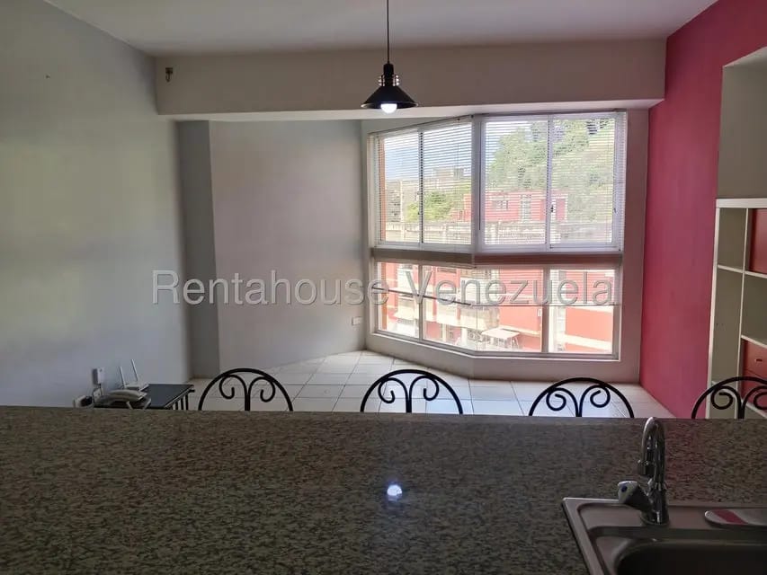 Apartamento (1 Nivel) en Alquiler en Santa Monica, Distrito Metropolitano - 10