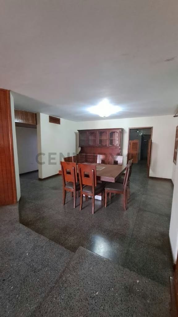 Se vende casa quinta en Avenida Princial de la Urbanizacion La Coromoto - 20